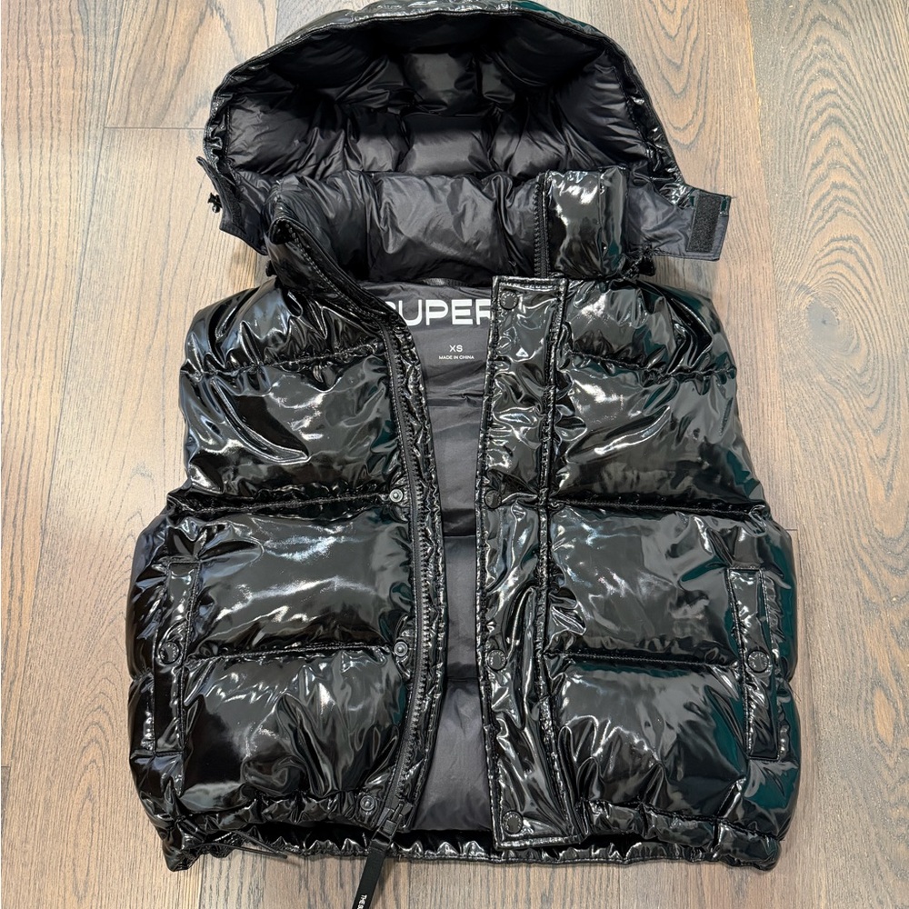 Shiny Black SUPERPUFF Vest